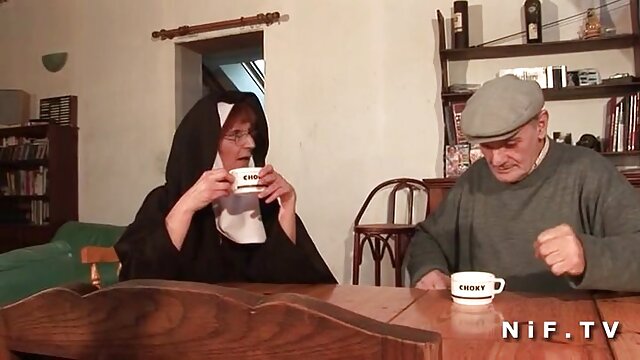 معروف داستان سکسی منو معلمم اوکراین فاحشه